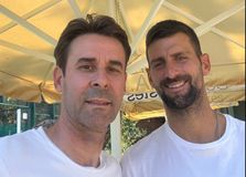 Συνάντηση Τσιάρτα - Τζόκοβιτς στην Αθήνα (pic)