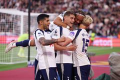 Άνετο πέρασμα της Τότεναμ με τριάρα από την έδρα της Γουέστ Χαμ