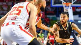 Ολυμπιακός – Μονακό: Το νικητήριο τρίποντο του Τζέιμς που χάρισε την νίκη στην Μονακό (vid)