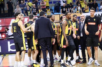 Στην τελική ευθεία η ΑΕΚ ενόψει Ολυμπιακού με γεμάτο οπλοστάσιο