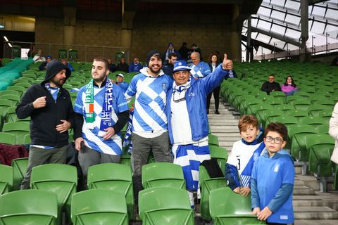 Οι Έλληνες φίλαθλοι στο Aviva Stadium (gallery)