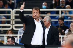 Αταμάν: «Ο γιος μου θα υποστηρίζει την Εφές εναντίον μου»