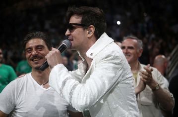 Η κοινή ερμηνεία των Γιαννακόπουλου-Νίνο (vid)