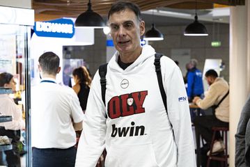 Σκασμένος ο Μπαρτζώκας: «Μας σκότωσε συναισθηματικά ο τραυματισμός του Έβανς»