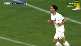 Ο Εμερί απάντησε άμεσα στο γκολ της Ντόρτμουντ, πέτυχε το 1-1 για την Παρί Σεν Ζερμέν