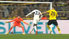 Απίθανη ευκαιρία σε τετ α τετ για την Παρί με τον Κόλο Μουανί