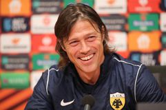 Αλμέιδα: «Αν σχεδίαζα παιχνίδι μόνο για ισοπαλία, θα ήταν σαν να μην εμπιστεύομαι τους παίκτες μου»