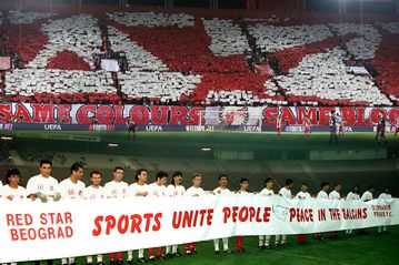 Ερυθρός Αστέρας - Ολυμπιακός: «Αδέλφια» εδώ και 38 χρόνια λόγω... Παναθηναϊκού, αλλά αντίπαλοι για 40 λεπτά (vid)