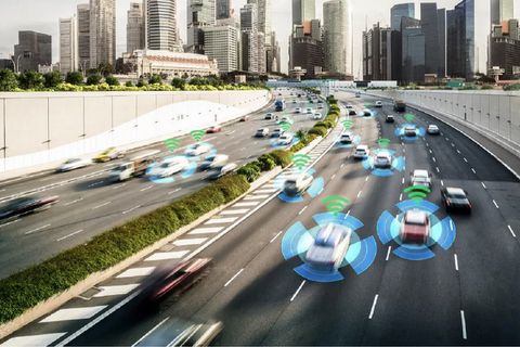 Χιλιάδες οδηγοί χωρίς δίπλωμα – Κρύβουν τις πινακίδες από τις κάμερες