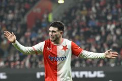 Ο Ζαφείρης έκλαψε στο «αντίο» του στη Σλάβια Πράγας - Η ομιλία του και η αποθέωση των συμπαικτών του (pics)