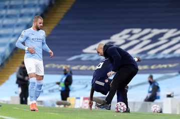 Ο Γκουαρδιόλα ρίχνει «λευκή πετσέτα»: «Δεν με ενδιαφέρει το πρωτάθλημα»