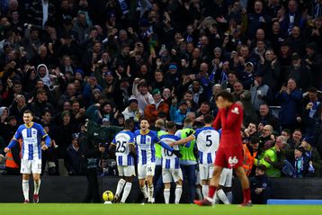 Συνεχίζεται η κατηφόρα για τη Λίβερπουλ, τριάρα από την Μπράιτον