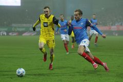 Ντόρτμουντ για... κλάματα, βαριά ήττα με τεσσάρα από τη Χόλσταϊν Κίελ!