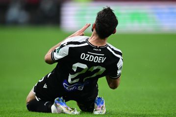 Η γκολάρα του Οζντόεφ για το 2-0 του ΠΑΟΚ κόντρα στον Ολυμπιακό