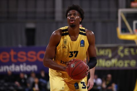 Τι έκανε στο ντεμπούτο του ο Κώστας Αντετοκούνμπο με τον Άρη Betsson (vid)