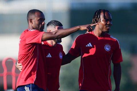 LIVE: ΕΛ ΚΑΑΜΠΙ - ΜΠΡΟΥΝΟ ΜΕ ΦΟΝΤΟ ΤΟΝ ΤΕΛΙΚΟ ΤΟΥ ΚΟΠΑ ΑΦΡΙΚΑ 