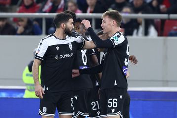 Δικέφαλο πάρτι και... φτερούγισμα για τα ημιτελικά