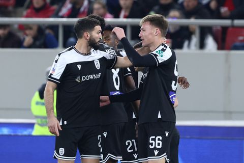 Δικέφαλο πάρτι και... φτερούγισμα για τα ημιτελικά