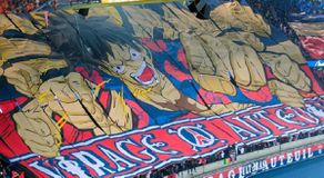 Το φοβερό πανό των φίλων της Παρί Σεν Ζερμέν (vid)