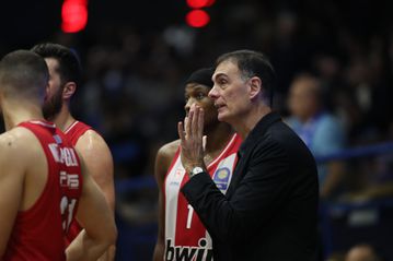 Μπαρτζώκας: «Πολύ περιορισμένο rotation, όμως όλα τα παιδιά που έπαιξαν, ήταν πολύ σοβαρά»