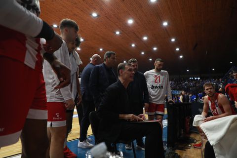 Μπαρτζώκας: «Όταν μια ομάδα αντιμετωπίζει δυσκολίες, ένας παίκτης της κλάσης του Φουρνιέ βγαίνει πάντα μπροστά»