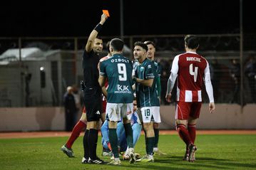 Το σχόλιο των γηπεδούχων για τη διαιτησία του Λεβαδειακός-Ολυμπιακός 0-0