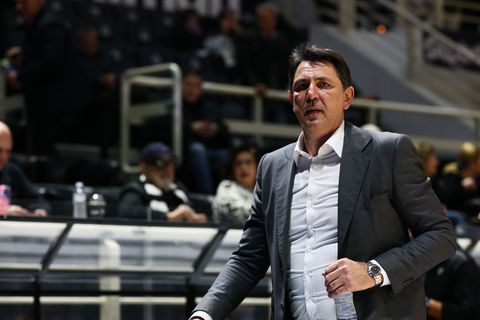 Ρεντζιάς: «Ρεκόρ σε έσοδα και γεμάτα γήπεδα - Στόχος να γίνουμε από τα κορυφαία πρωταθλήματα της Ευρώπης» (vid)