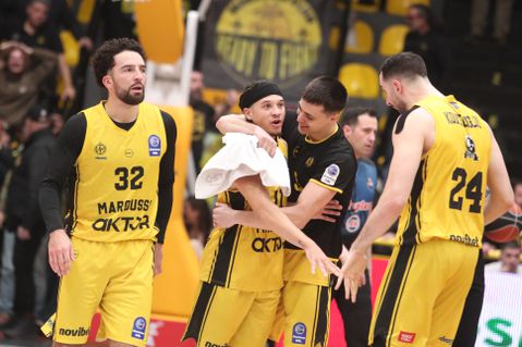 Το απίθανο τρίποντο του Κινγκ που «ξέρανε» την Καρδίτσα ΙΑΠΩΝΙΚΗ (vid)