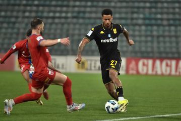 Αυτοκαταστροφικός ο Άρης, «πέταξε» βαθμούς στον Βόλο!