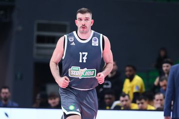 Ρογκαβόπουλος: «Μονόδρομος ο τίτλος για τον Παναθηναϊκό AKTOR»