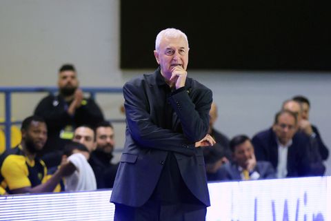 Η εξάδα ξένων της ΑΕΚ για το ντέρμπι με τον ΠΑΟΚ