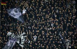 «RIP Τζάνε»: Οι οπαδοί του ΠΑΟΚ αποχαιρέτησαν τον TikToker που έχασε τη ζωή του στην Ιταλία (vid)