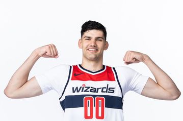 Οι Ουίζαρντς ανακοίνωσαν τον Βούκτσεβιτς και η επιθυμία του έγινε... πραγματικότητα