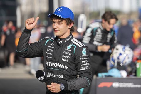 Αντονέλι: «Θα ήταν ωραίο να βλέπαμε τον Ράσελ με δύο σετ ελαστικών» - Τι είπε για την κατάρριψη του ρεκόρ του Φέτελ