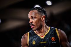 Γύρισε από το -21 αλλά δεν νίκησε η Μονακό των 8 παικτών