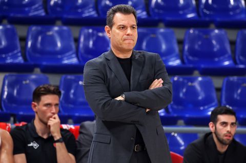 Ιτούδης: «Η δουλειά μου είναι να διδάσκω μπάσκετ και φιλία, όχι να σχολιάζω την πολιτική κατάσταση»