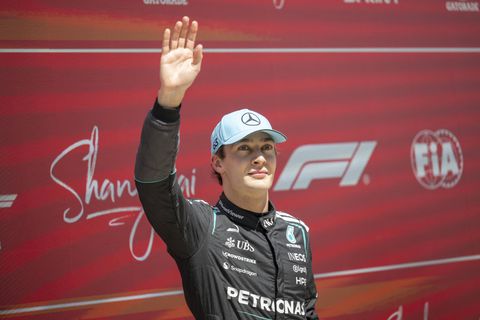 Ράσελ: «Ήταν ενδιαφέροντες οι πρώτοι γύροι, ο Χάμιλτον έκανε εξαιρετική δουλειά»