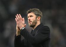 Εγκώμια Ράτκλιφ για Κάρικ, αλλά αβεβαιότητα για το μόνιμο πόστο στον πάγκο της Γιουνάιτεντ