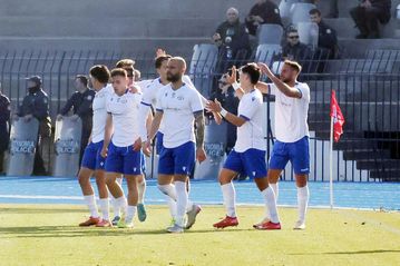 Βήμα παραμονής για τον Νέστο - Κόλλησαν στο «Χ» Ηρακλής και Νίκη