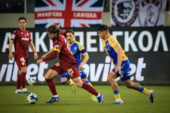 Ισοπαλία και όλα... ανοιχτά