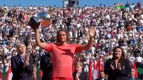 Τσιτσιπάς: «Είμαι ευγνώμων σε κάθε άνθρωπο, το τρίτο είναι το πιο ξεχωριστό»