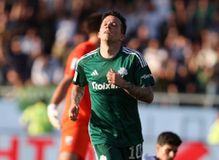 Απίθανο standing ovation για Μπερνάρ (vid)