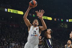 Κορυφαίος παίκτης του Μαρτίου-Απριλίου ο απίστευτα ανεβασμένος Ταβάρες!