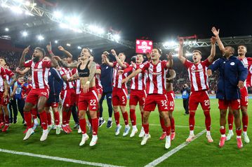 Μόνο ο Ολυμπιακός δύο τρόπαια την ίδια σεζόν!
