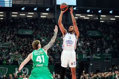 «Καμπανάκι» στην Εφές με Ντόζιερ - Αμφίβολος ενόψει Παναθηναϊκού