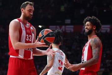 Αποκαλύψεις από πρώην GM της Αρμάνι Μιλάνο: «Είχαμε κλείσει Ντόρσεϊ και Μιλουτίνοφ»