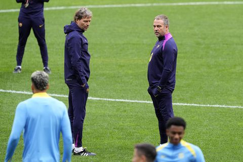 Στο μικροσκόπιο της Μπαρτσελόνα το... χορτάρι του Μετροπολιτάνο