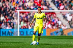 «Καλή επιτυχία στην Τσάμπιονσιπ»: Οπαδός πέτυχε τον Ρομέρο στον δρόμο και τον... τρόλαρε για την Τότεναμ