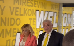 Η αποχώρηση του Μελισσανίδη από την OPAP Arena με πλατύ χαμόγελο στην κάμερα του Sportal (vid)