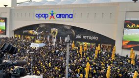 Το Sportal μεταφέρει ζωντανά εικόνα από την ΟPAP Arena: Όλα όσα γίνονται στη Νέα Φιλαδέλφεια